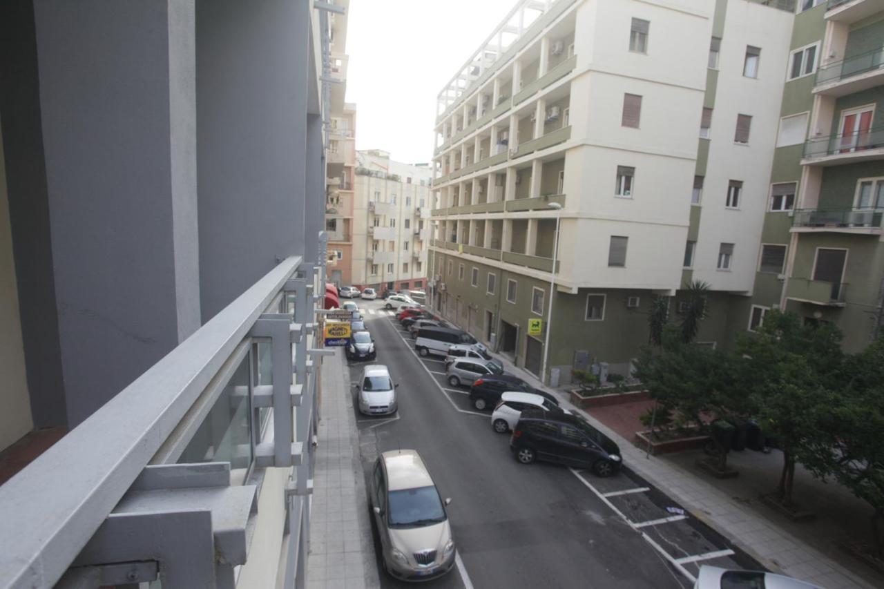 B&B Cagliari City מראה חיצוני תמונה